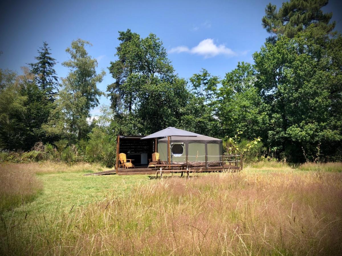 Hotel Yurt at Le Ranch Camping à Madranges Extérieur photo